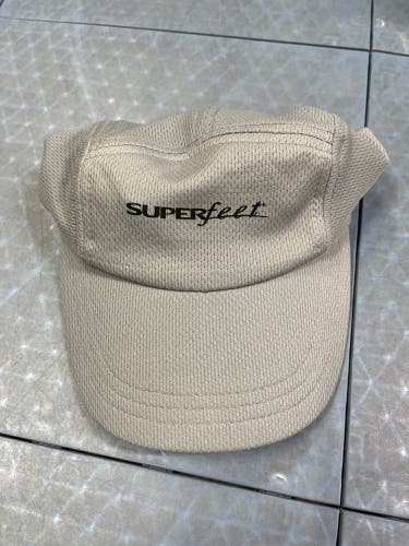 Superfeet race hat by Headsweats