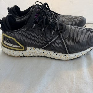 Mens Adult Size 10 Adidas Golf Shoes.