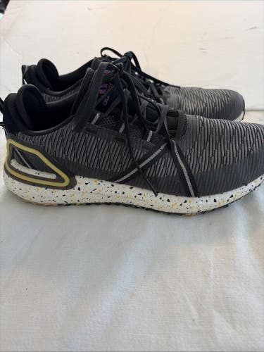 Mens Adult Size 10 Adidas Golf Shoes.