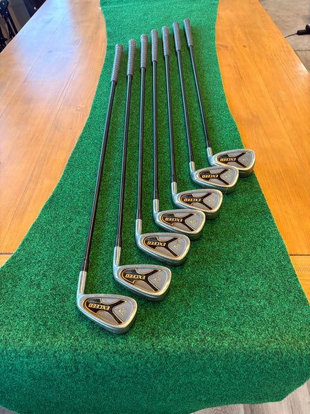 Golf Irons: Men's Dunlop Right Handed Iron Set (Used)