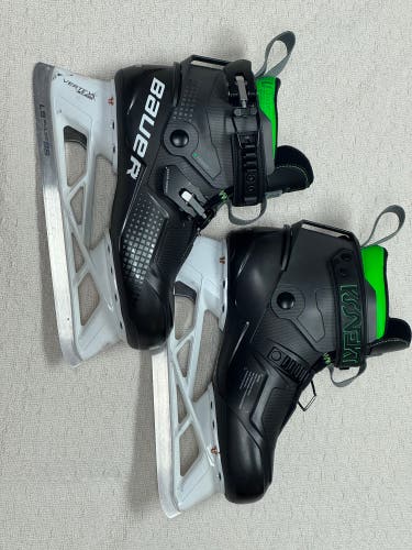 Black Bauer Konekt Hockey Skates Regular Width Size 7 (Used)