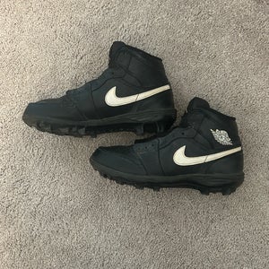 Black Men's Size M 7.5 (W 8.5) Youth Air Jordan Molded Cleats Cleats (Used)