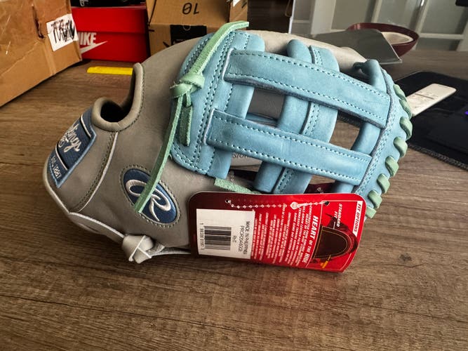 2025 Rawlings Heart of the Hide RH Infield Baseball Glove 11.5" (New)