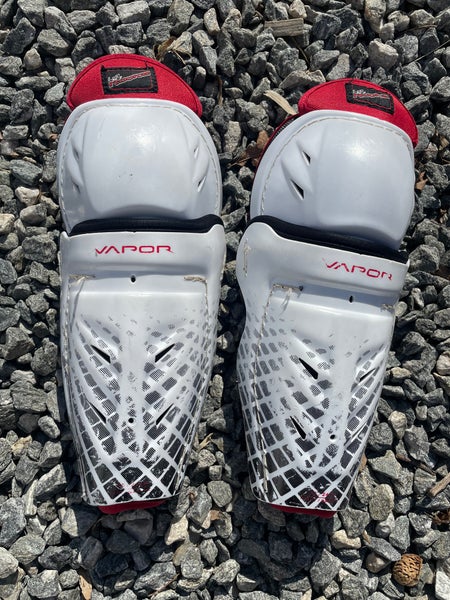 Youth Bauer Vapor 9.5" Shin Pads (Used)