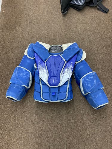 Large Bauer Vapor Hyperlite Pro Goalie Chest Protector (Used)