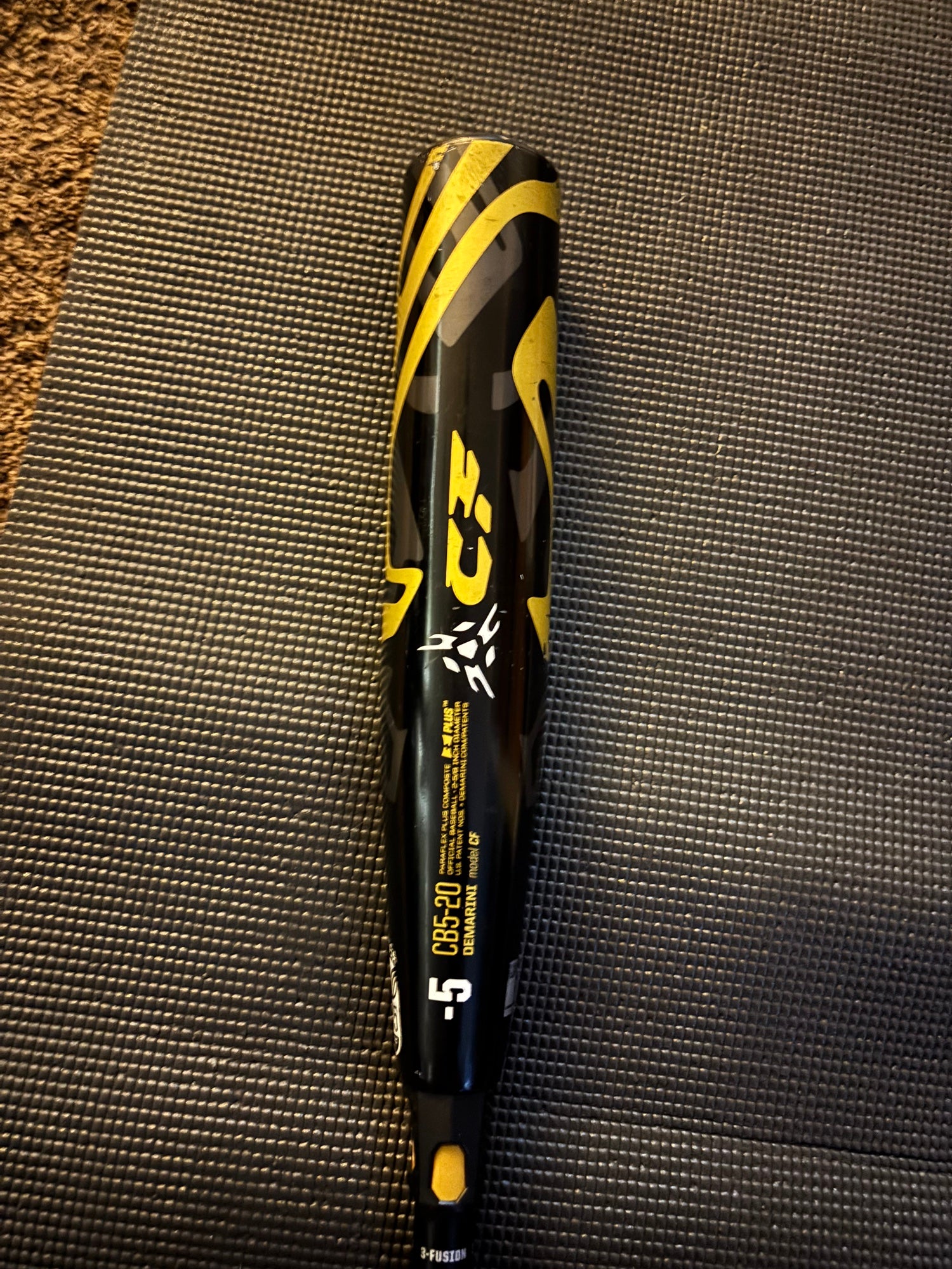 Batte Baseball DeMarini CF CB5-20 Junior – 30 Pouces, 25 Oz – USSSA – État Propre