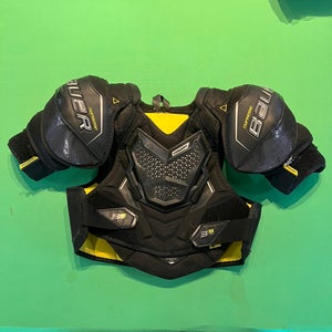 Bauer Supreme 3S Pro Shoulder Pads | Junior Medium