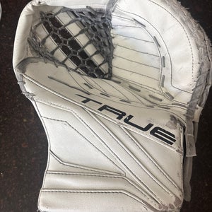 Used Regular True L12.2 Catch Glove
