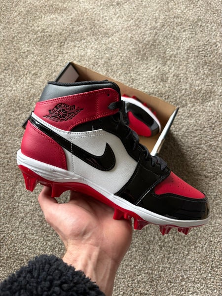 Men's Size M 9.5 (W 10.5) Jordan Mid Top Molded Cleats (New)