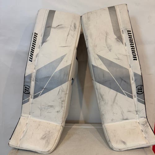 24" 2024 Warrior Ritual G7 Goalie Leg Pads (Used)