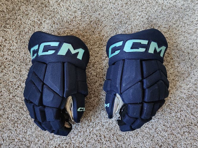 CCM HGTK Gloves 14" Pro Stock Seattle Kraken Hockey Gloves Yanni Gorde