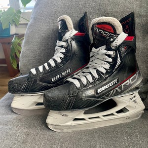 Bauer Vapor 3X Hockey Skates Regular Width Size 4.5 (Used)