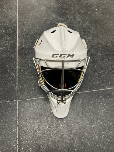 Senior Medium 2023 CCM Axis Pro Goalie Mask Pro Stock (Used)