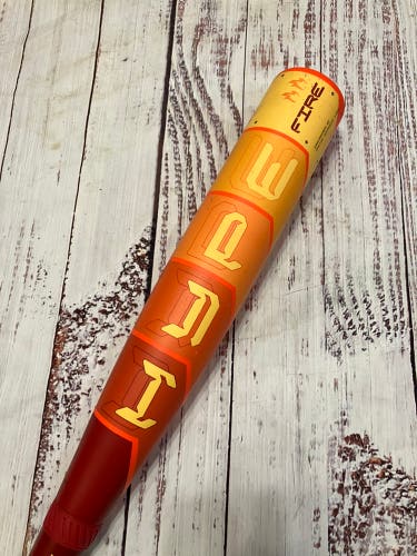 2025 Easton Hype Fire Composite Bat USSSA Certified (-5) Composite 26 oz 31" (Used)