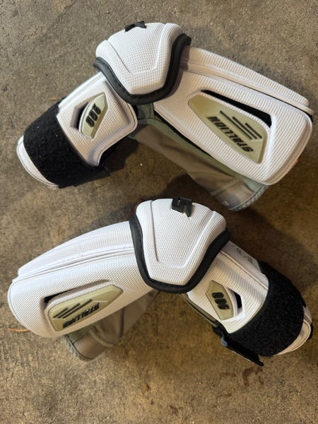 Medium Adult STX Stallion 900 Arm Pads (Used)