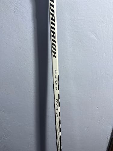 Senior Warrior Covert QR5T Right Handed Hockey Stick W03 65 Flex (Used)