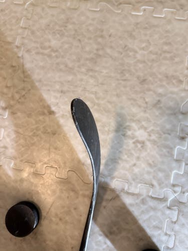 Intermediate CCM XF Ghost Right Handed Hockey Stick P28M 55 Flex (Used)