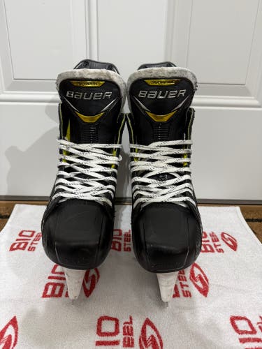 Black 2020 Bauer Supreme 3S Pro Hockey Skates Regular Width 10.5 (Used)