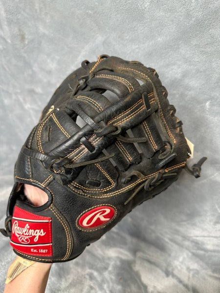 Black Rawlings Renegade RH First Base Baseball Glove 11.5" (Used)
