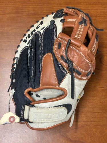Vinci JCV -VM RH Catcher's Softball Glove 33" (Used)