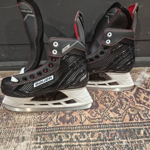 Black Bauer NS Hockey Skates Regular Width Size 5 (New)