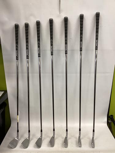 Used Mizuno JPX 923 HOT METAL Mens Iron Set RH 5I-GW/AW 11851-S000043704