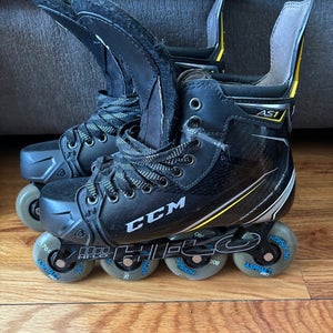 CUSTOM BUILT CCM Super Tacks AS1 Roller Hockey Skates... Lightly used. Men's size 9D.