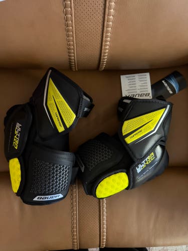 Pastrnak bruins pro return Senior Medium Bauer Supreme Ultrasonic Elbow Pads Pro Stock (New)