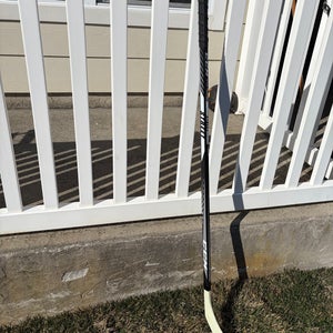 Intermediate CCM Crosby P29 Right Handed Hockey Stick 50 Flex (Used)