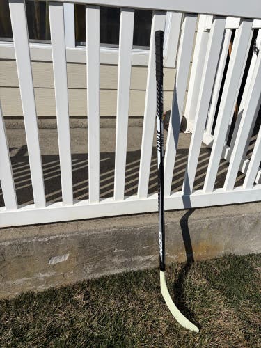 Intermediate CCM Crosby P29 Right Handed Hockey Stick 50 Flex (Used)