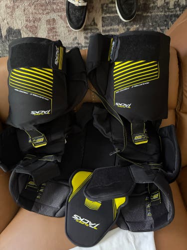 Large CCM Super Tacks Girdle Pro Stock (Used)