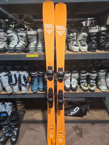 Men's 2020 Black Crows All Mountain Mirus Cor Skis With Bindings Max Din 13 (Used)