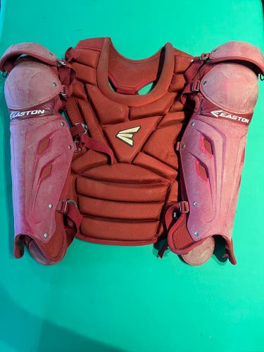 Easton M7 Catcher's Set | No Helmet