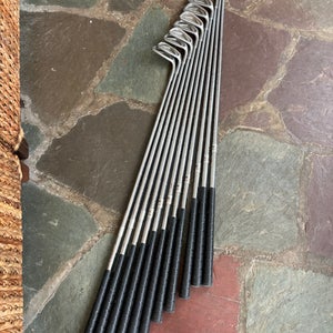 845s Silver Scot Right Handed Iron Set Regular Flex Steel Shaft (Used)