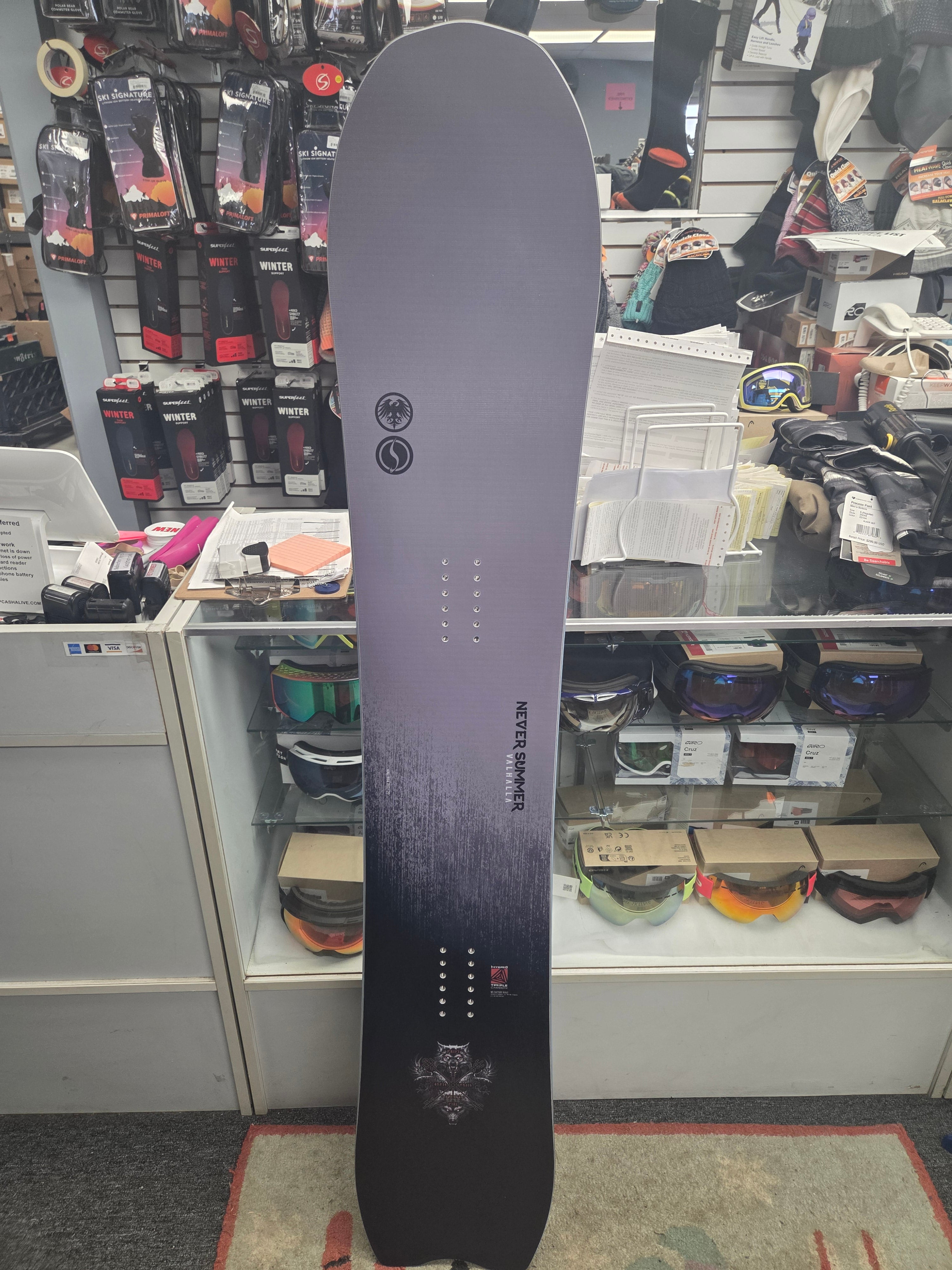 164cm Burton Twisted Snowboard W/ Salomon Force Bindings