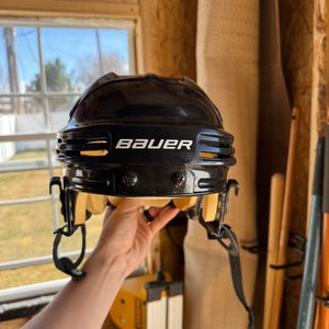 Large Bauer 4500 Helmet (Used)