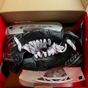 CCM JetSpeed FT690 Senior Hockey Skates Regular Width 9.5 (New)