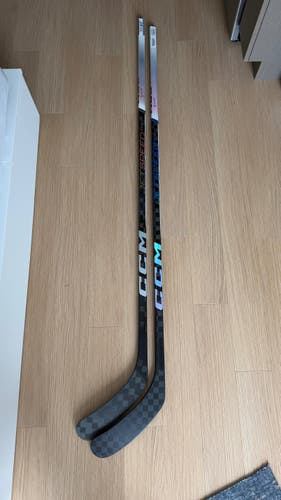 2 Pack / CCM FT6 Pro Sticks / P29, P92, W03 / 85 Flex / LH / SR / Extended