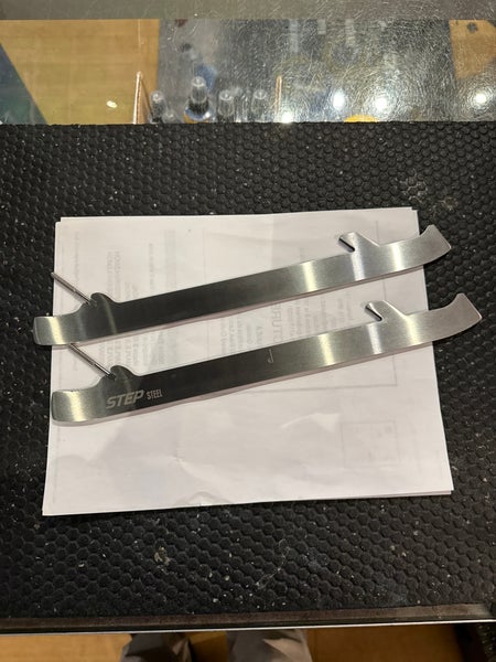 Stepvh Steel Goalie steels edge (New)