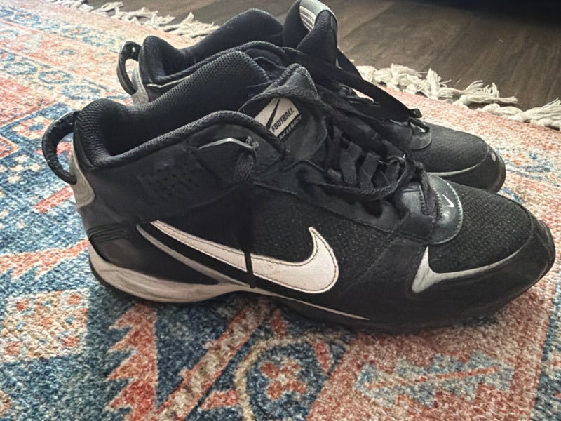 Men's Size M 11.0 (W 12.0) Nike Cleats Mid Top Molded Cleats (Used)