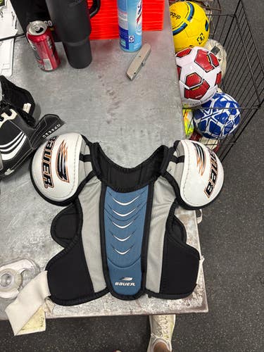 Used Bauer Senior Shoulder Pads L/XL 11337-S000479841
