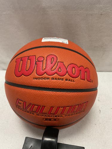 Used Wilson Basketball Womens Indoor 11490-S000269558