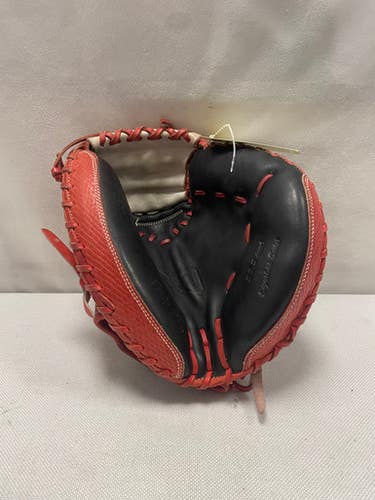 Used 44 PRO 44 PRO CATHERS GLOVE BB/SB Catchers RH Throw Red 32 1/2" 11490-S000269505