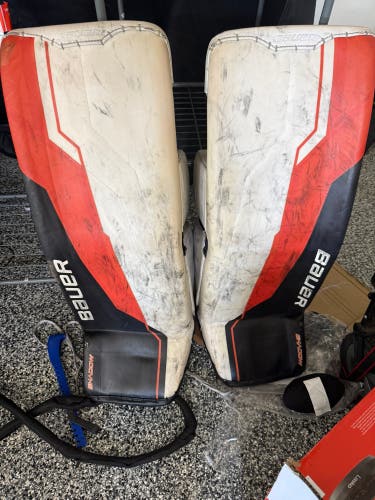 34" Bauer Supreme Shadow Goalie Leg Pads (Used)