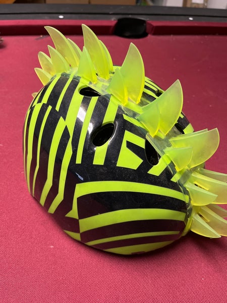 Men's Small Bike Helmet (Used)