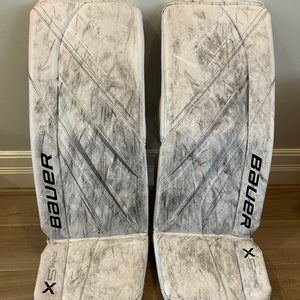 31" 2023 Bauer Vapor X5 Pro Goalie Leg Pads (Used)