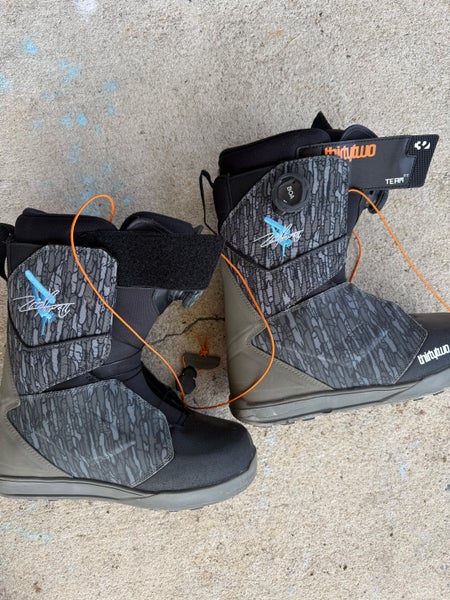 Men's Size M 10.0 Thirty Two Lashed Double Boa Snowboard Boots Medium Flex All Mountain (Used)