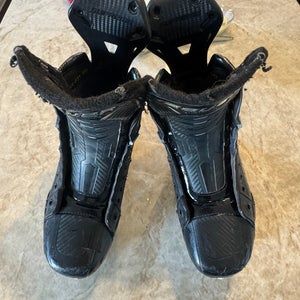 2022 Bauer Supreme Mach Hockey Skates 7 (Used)