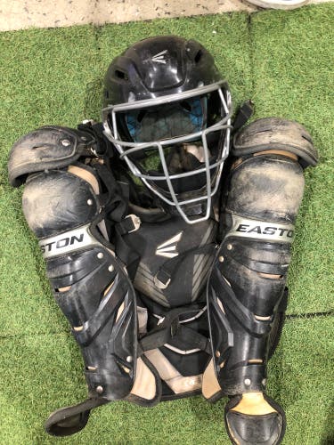 Youth Easton Game Time Catcher's Set (Used)