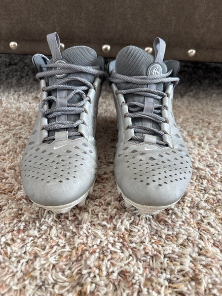 Kids 6Y (Big Kids / Youth) Youth Nike Huarache Mid Top Molded Cleats (Used)